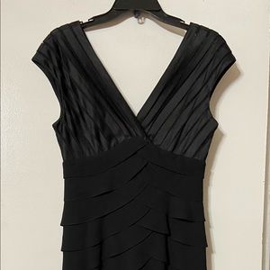 Adrianna Papell Occasions Dress Size 6